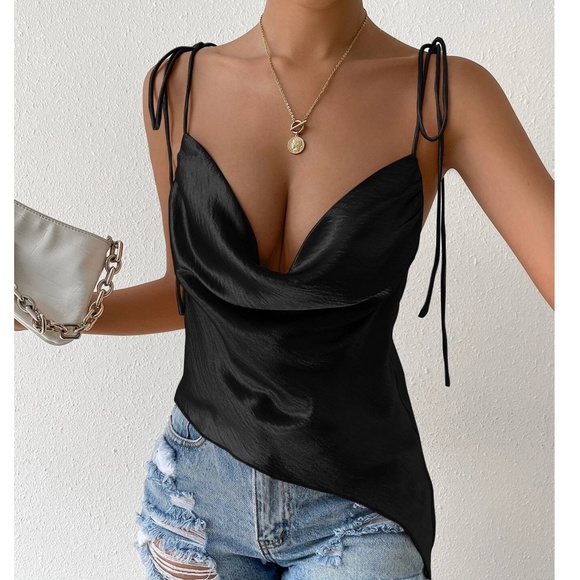 Luxe Plunging neck Sexy party Cami Top - Picture 4 of 7